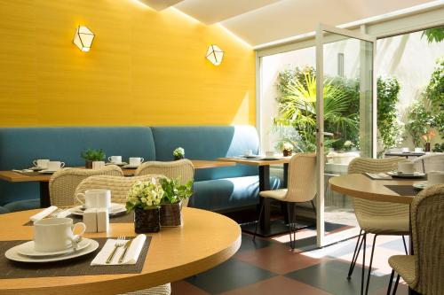 Hôtel A La Villa des Artistes, Paris