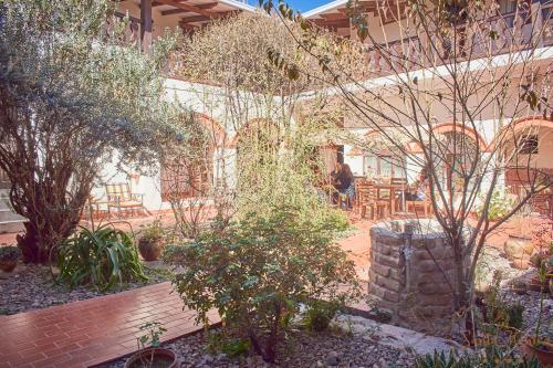 Hostal Santa Monica