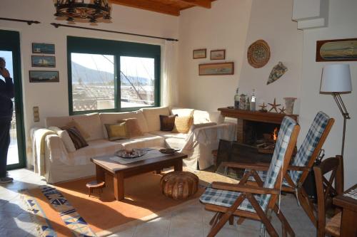 Where the Mountains meet the Sea