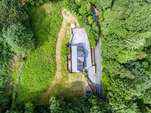 Hilltop Cottage/ Penrhiw