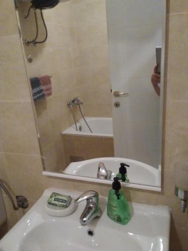 Standard Apartment image 10
