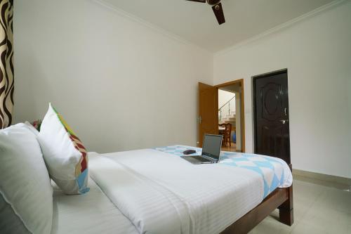 4BHK White Snow Spacious Holiday Home Munnar