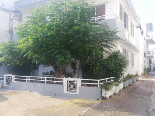  Giannis Apartment,Haraki in Charaki