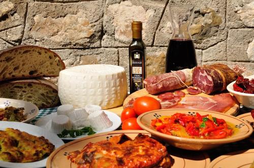 Ēdiens un dzērieni, Agriturismo La Dimora dei Cavalieri in Vaglio Basilicata