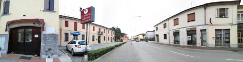 Albergo Airone Ideally located in the prime touristic area of Ostellato, Albergo Airone Hotel promises a relaxing and wonderful visit. Featuring a complete list of amenities, guests will find their stay at the prope