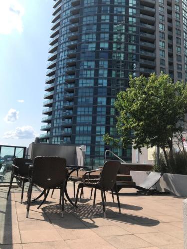 Executive 1 Bedroom Condo sleeps 2