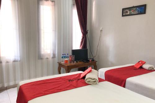 RedDoorz Syariah @ Panglima Nyak Makam Aceh near Aéroport international Sultan Iskandar Muda