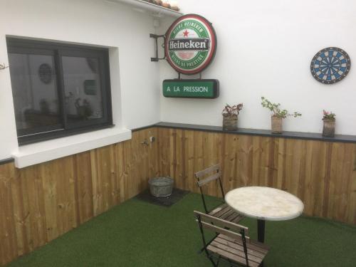 Maison de pêcheur dans une rue calme de Saint Gilles Croix de Vie gîte à louer Saint-Gilles-Croix-de-Vie