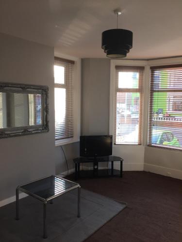 Blackpool Home with Tower View 2