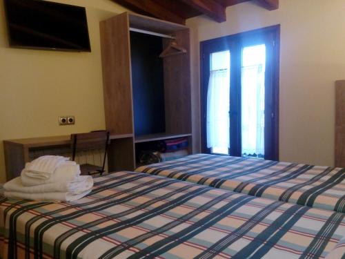 CAN MENCIÓ - Plaça Major CAN MENCIÓ - Plaça Major