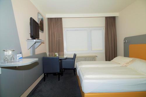 Hotel Cockpit Room Type - Double Room