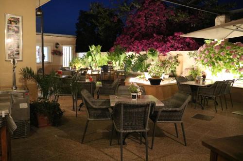 حديقة, Hostal Nadal in صلر