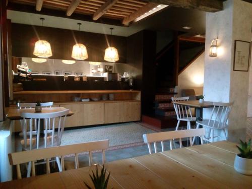 CAN MENCIÓ - Plaça Major CAN MENCIÓ - Plaça Major