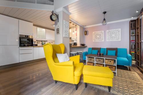  BpR Mandala Style Home with private garden, Ferienwohnung in Budapest