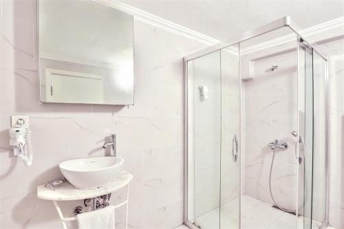 Club Çapa Hotel - image 7