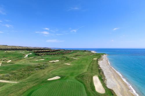 211197665 Verdura Resort