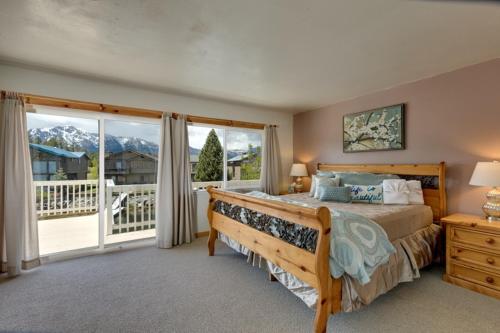 Amazing View With Boat Dock Tahoe Keys (Tk1872) Home - image 5