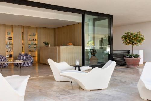 211200132 Verdura Resort
