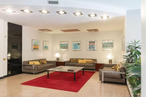 Duomo Deluxe Room - image 3