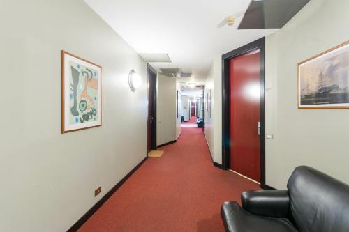 Duomo Deluxe Room - image 6