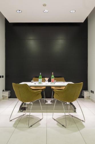 Palazzo Salgar in Molo Beverello