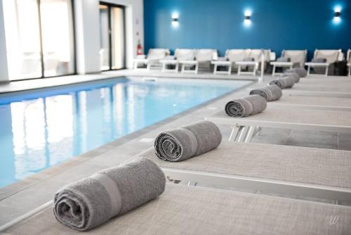 Armes de Champagne Hôtel & Spa - Hotel - Châlons-en-Champagne