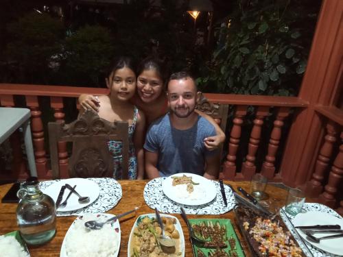 Riverside at Aninuan Accommodation and Food, Puerto Galera (Foto 3)
