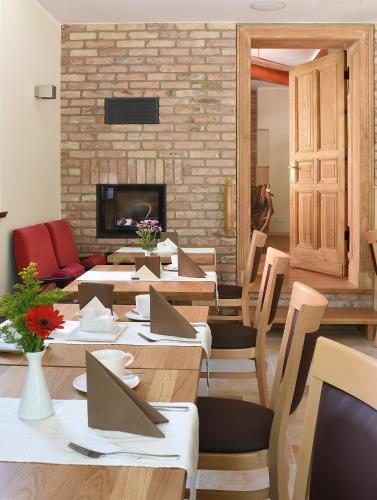 餐廳, 帕特因酒店 (Port Inn Hotel) in 艾希瓦爾德