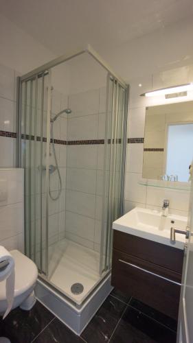 Apartment with Balcony image 7