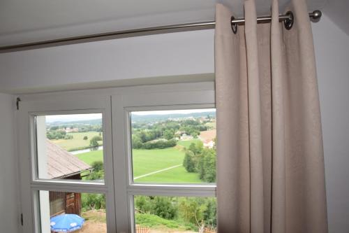 Wallfahrts-Gaststatte Heilbrunnl 5.8km von Pösing entfernt