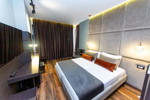 Hotel Apollon - main image