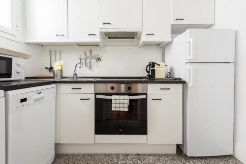 Apartamentos Alcalá - image 2