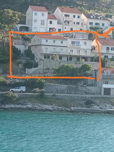  Apartement Mireja, Pension in Pučišća bei Gornji Humac