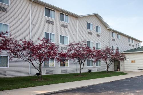 Quality Inn & Suites Loves Park near Rockford