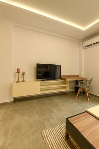 Sunny Luxury Suite Stone