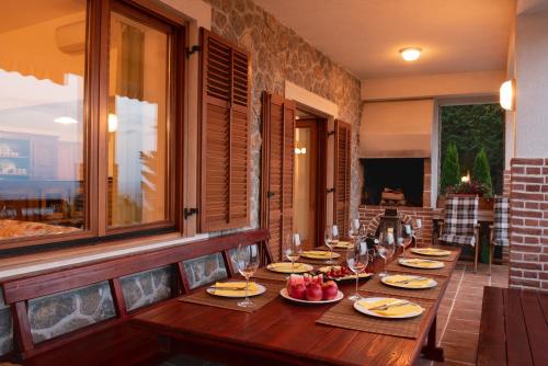 ระเบียง/ชานเรือน, Vila Harmonia in เวปรินัซ