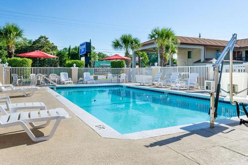 Rodeway Inn Panama City - image 7
