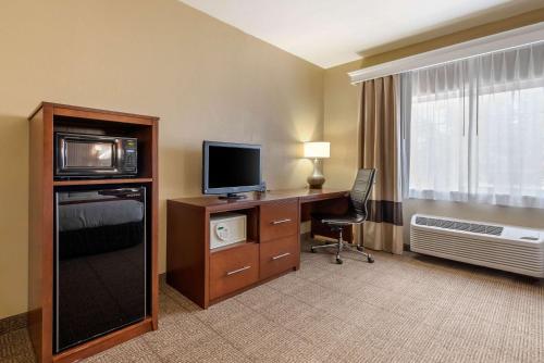 Comfort Suites Fort Collins Near University