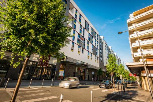 Apparthotel Privilodges Carré de Jaude - image 5