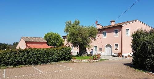 Casal Sant'Elena - image 9