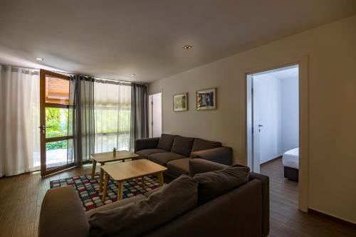 Friends Bungalows - main image