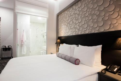 Hotel Central Sarajevo - image 13