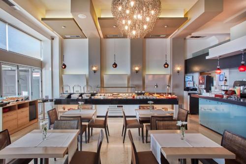 Bar/Lounge, El Greco Hotel in Kreta