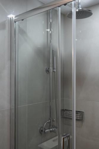 Ermou Athens City Center Apartment - image 4