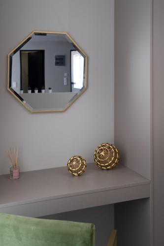 Ermou Athens City Center Apartment - image 7