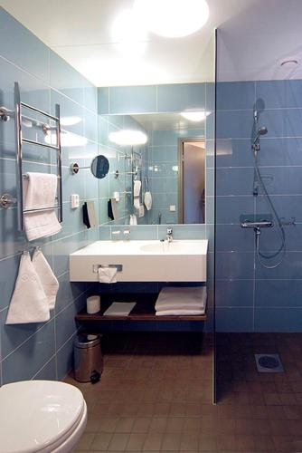 Standard Twin Room with Extrabed