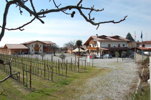  Wine Resort Colle Villano, Pension in Faedis