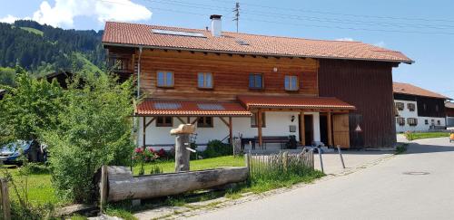 Ferienwohnung Bader - Apartment - Bolsterlang - Hörnerbahn