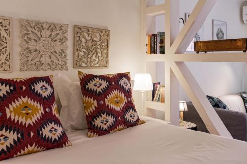 Typical and Brand New T.M. Flat, Lisbona
