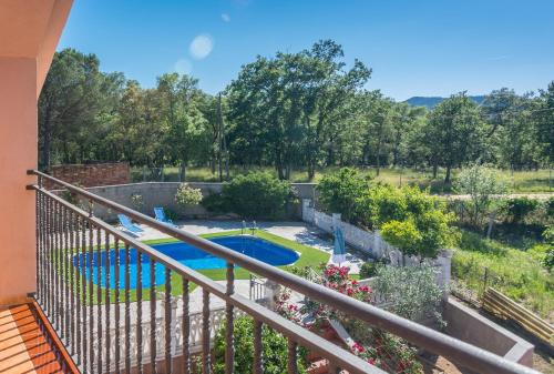 Erkély/terasz, HomeHolidaysRentals Corts in Fogars de la Selva